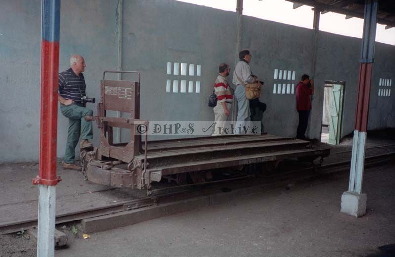 SB99-235.jpg