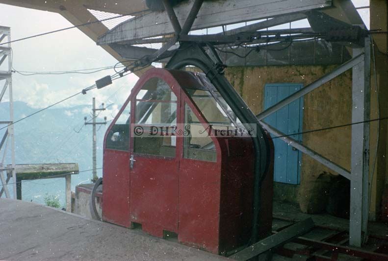 SB99-417.jpg