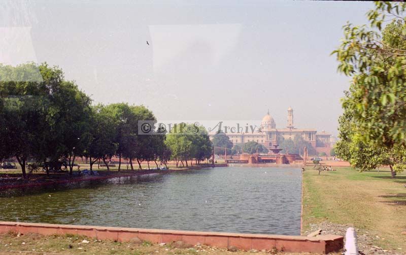 SB02-008.jpg