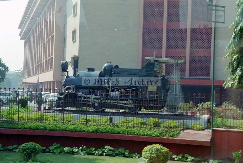 SB02-010.jpg