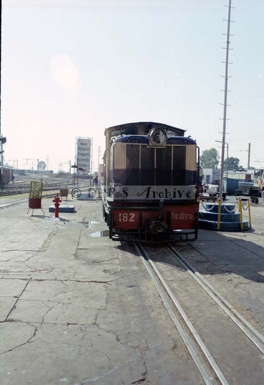 SB02-090.jpg