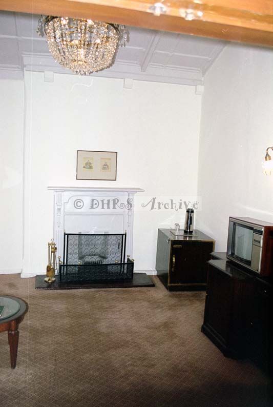SB02-132.jpg