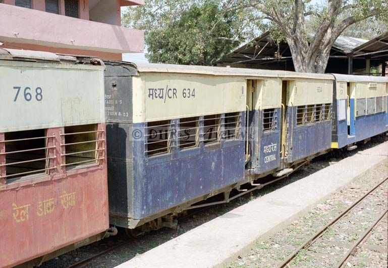 SB02-302.jpg