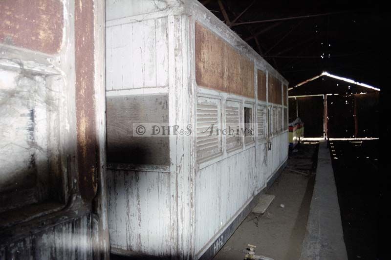 SB02-305.jpg