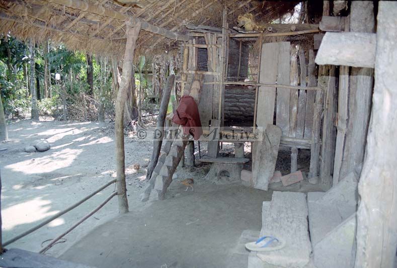 SB02-444.jpg