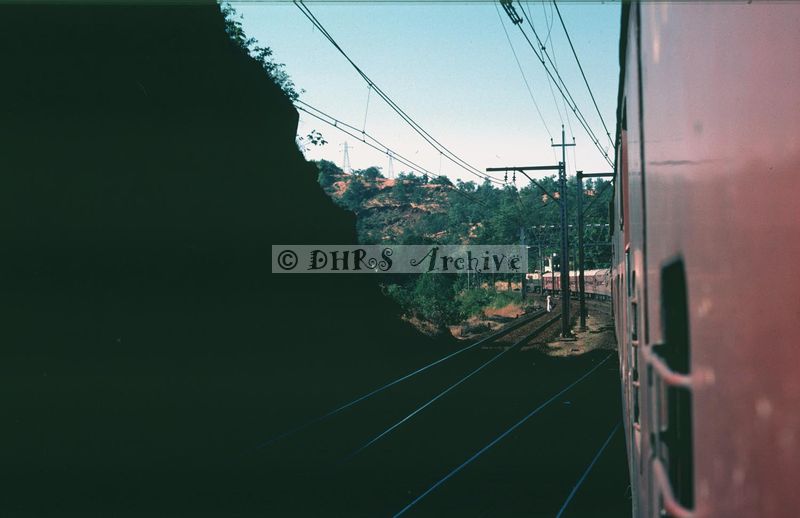 02402.jpg