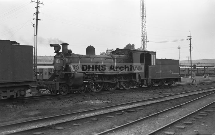 LM10143.jpg